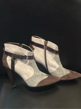 Giancarlo Paoli Made in Italy Colorblock Suede Ankle Booties | Pointed Toe EUC